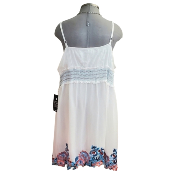 EMBROIDERED HEM ☆ PRETTY ☆ SUMMER DRESS ☆ NWT - Picture 8 of 11